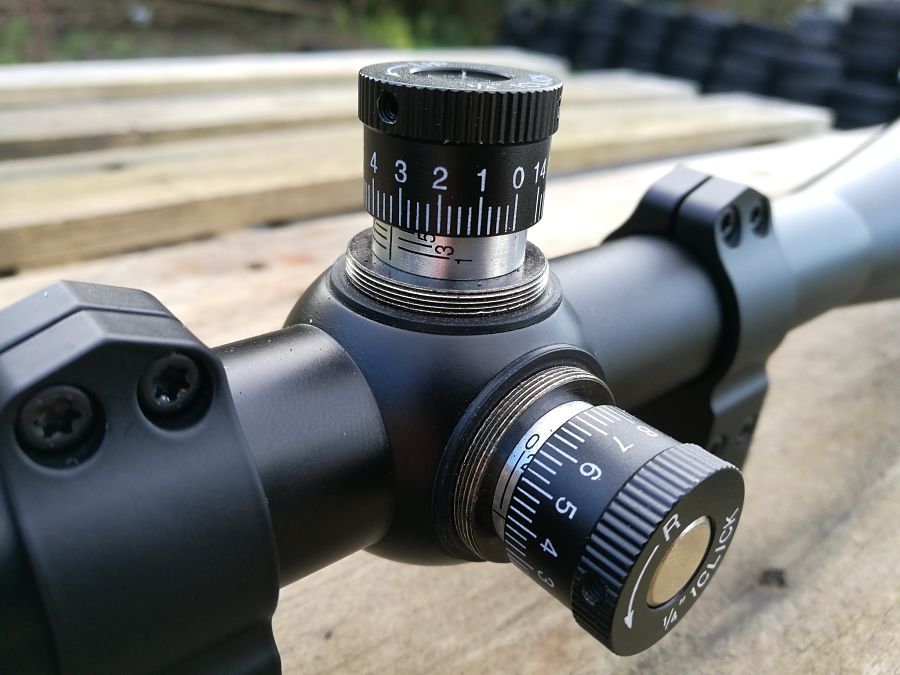 Tasco Target-Varmint 6-24x42 Torretas al descubierto